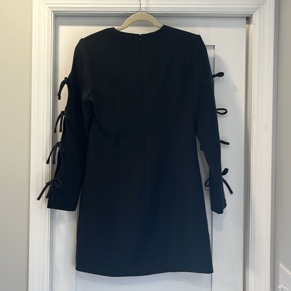 TUCKERNUCK Hyacinth House Black Bow Sleeve Belinda Mini Dress Size Small - Picture 5 of 5